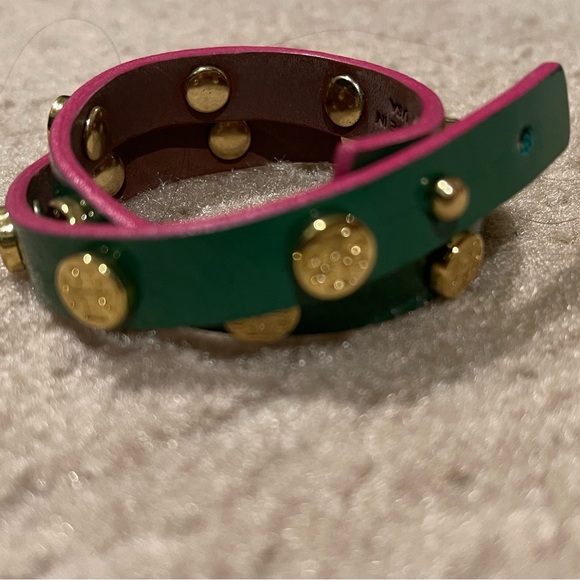 TORY BURCH Leather Strap Logo Studded Double Wrap Bracelet Green Pink Gold LN* - Picture 2 of 7